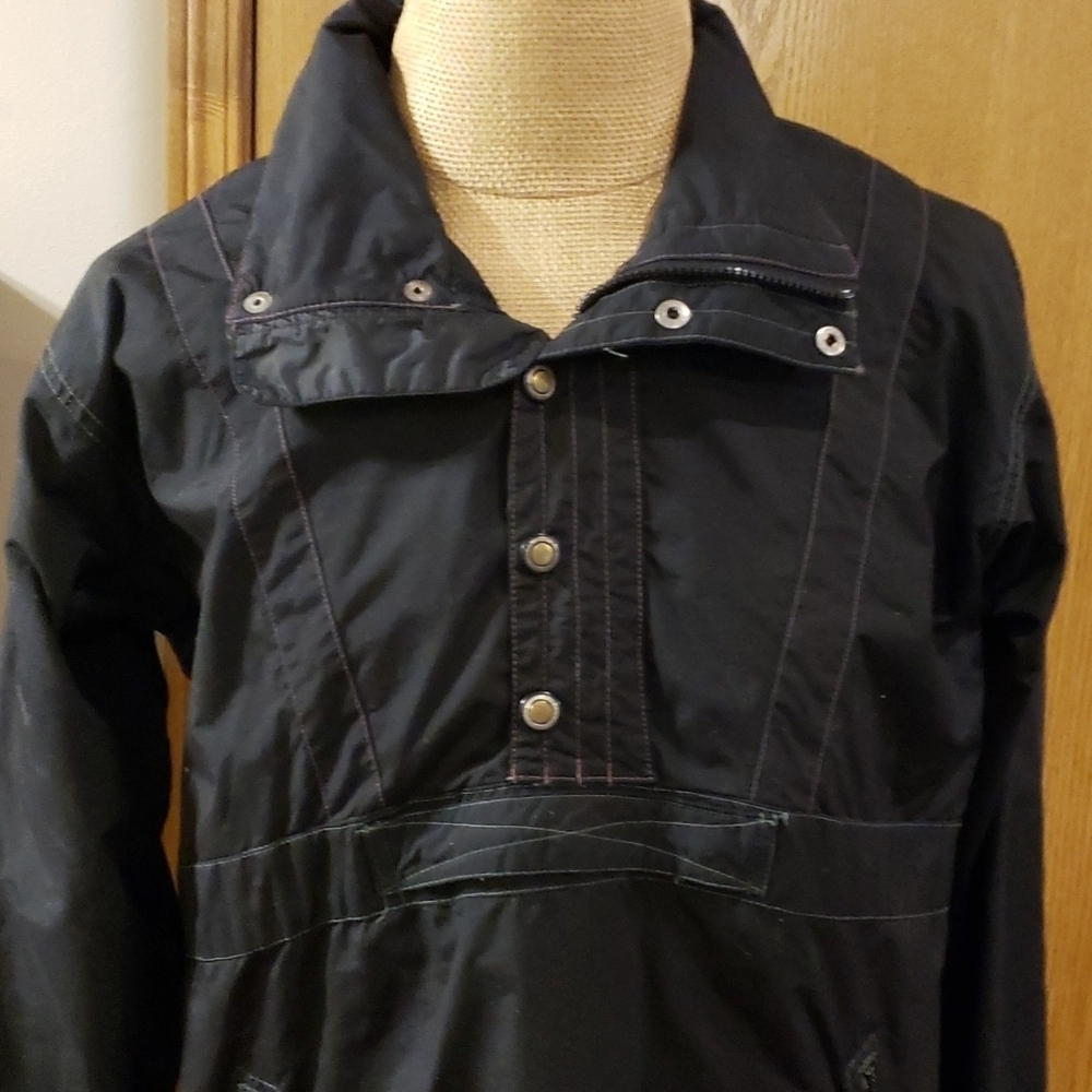 Burton surf wear  1/2 zip black jacket kangaroo pouch vintage